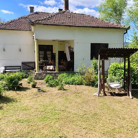 Holiday home Dina